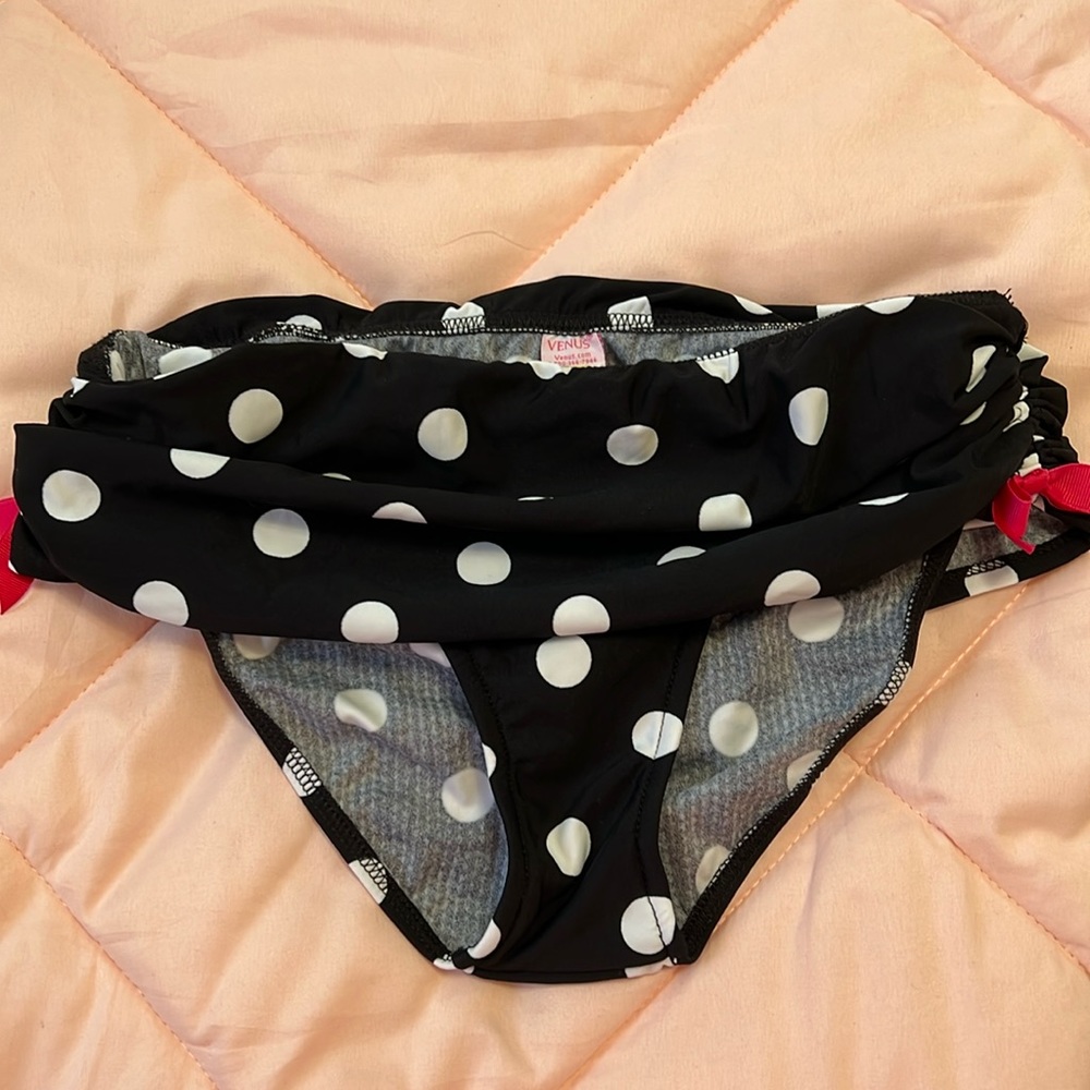 NWOT Venus Swim Bikini Bottom. Black & White Polka with Pink Bows, Womens Size 8